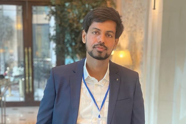 Mr Avinash Senthil Kumar