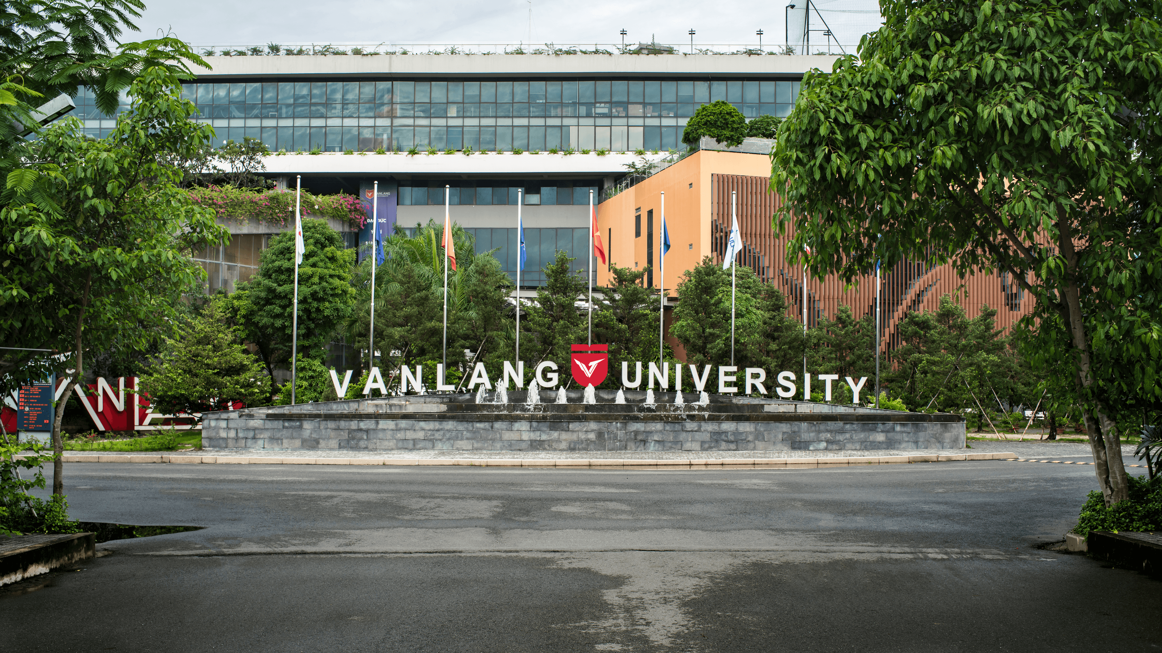 Van Lang University